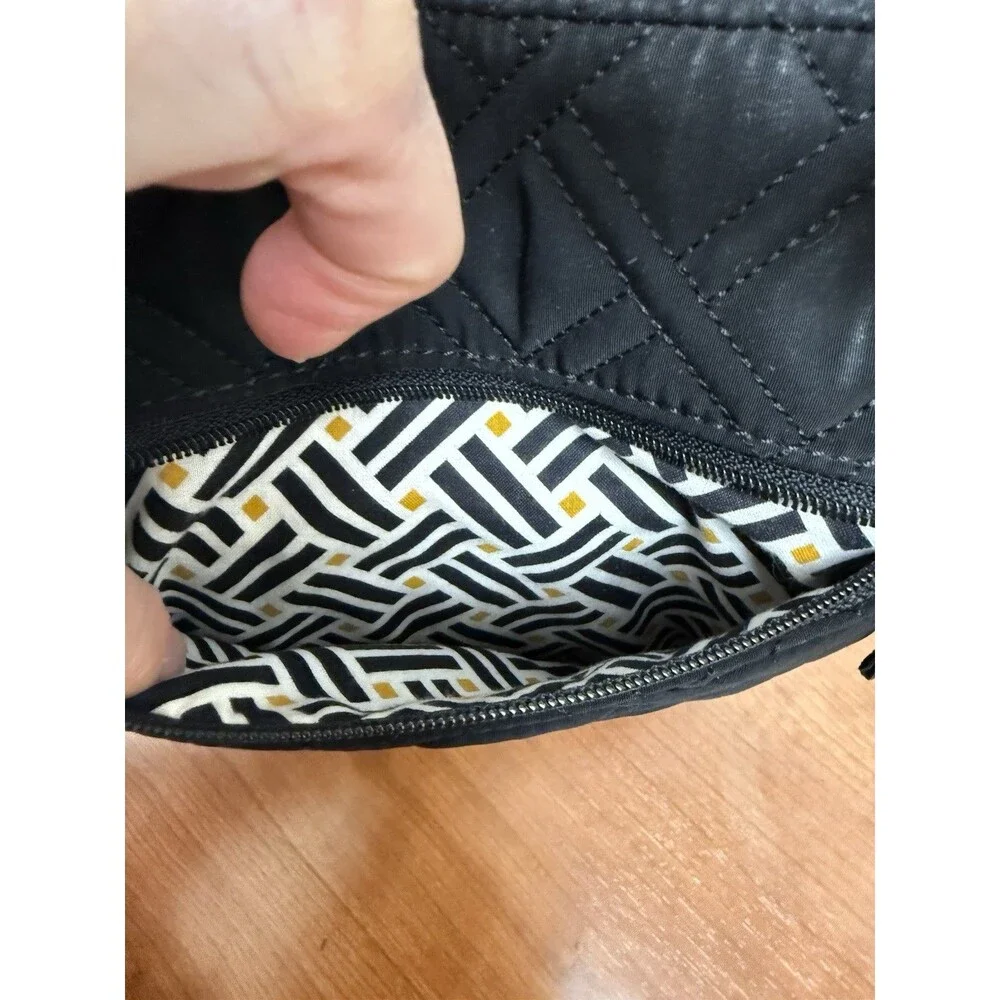 Vera Bradley Black Quilted Crossbody Handbag Hipster Purse Classic Adjustable